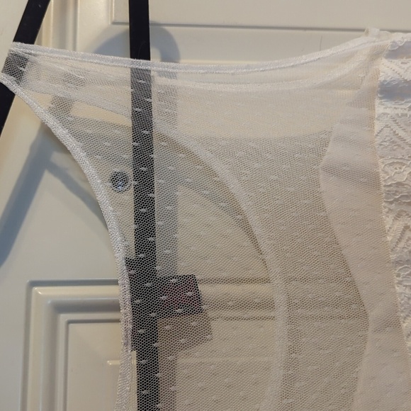 It's Pink - Ivory Lace - Tulle Mini - Size Medium - Picture 9 of 12